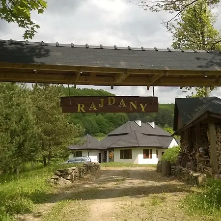 Dwor Rajdany Ropki