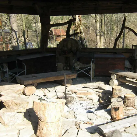 Dwor Rajdany Bauernhof *