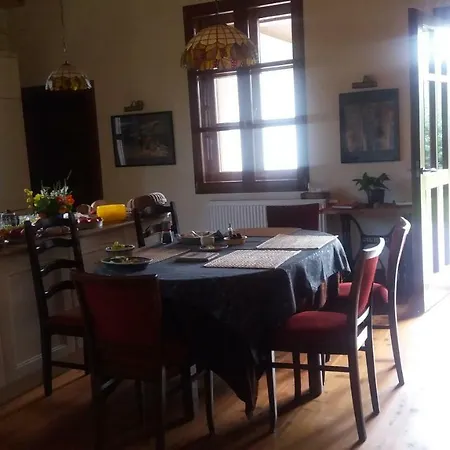 Dwor Rajdany Farma *