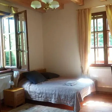 Dwor Rajdany Bauernhof *